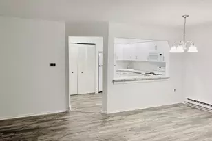 31 Lexington Ct, Red Bank, NJ 07701 - Photo 4