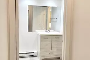 31 Lexington Ct, Red Bank, NJ 07701 - Photo 8