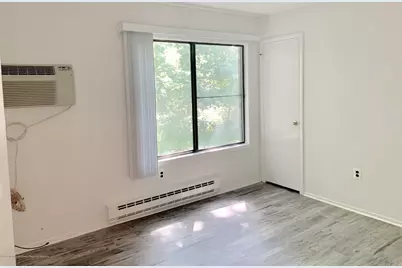 31 Lexington Court, Red Bank, NJ 07701 - Photo 10