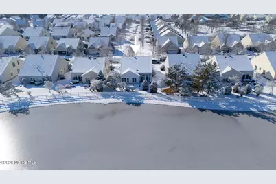 20 Aberdeen Lane, Manchester Township, NJ 08759 - Photo 2