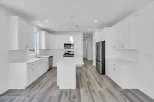 29 Hamilton Ave, Seaside Heights, NJ 08751 - Photo 6