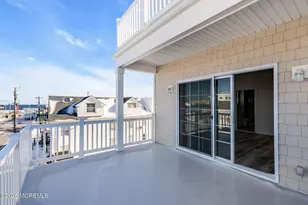 29 Hamilton Ave, Seaside Heights, NJ 08751 - Photo 16