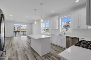 29 Hamilton Ave, Seaside Heights, NJ 08751 - Photo 8