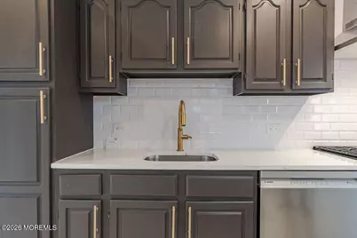 94 Valley Avenue, Highlands, NJ 07732 - Photo 4