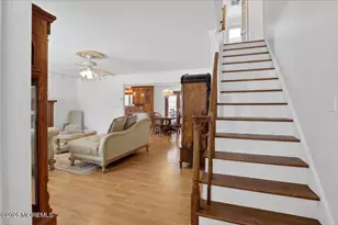 20 Hutchinson Dr, Port Monmouth, NJ 07758 - Photo 6