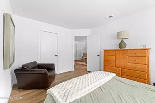 18 Diane Dr, Tinton Falls, NJ 07753 - Photo 14