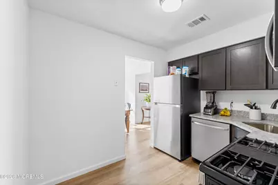 18 Diane Drive, Tinton Falls, NJ 07753 - Photo 4