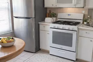 28 Morgan Pl, East Brunswick Township, NJ 08816 - Photo 4