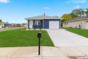 3 Bonaire Dr, Toms River Township, NJ 08757 - Photo 4