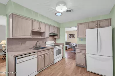 53 Central Avenue #72, Whiting, NJ 08759 - Photo 8