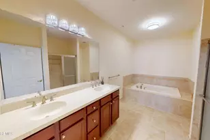 112 Regency Ct, Morganville, NJ 07751 - Photo 12