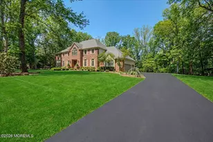 6 Wolcott Dr, Millstone Township, NJ 08510 - Photo 2