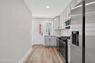101 Hudson Ave, Hazlet Township, NJ 07734 - Photo 12