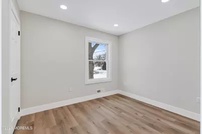 101 Hudson Avenue, Hazlet Township, NJ 07734 - Photo 16