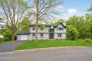 6 Storer Ct, Morganville, NJ 07751 - Photo 2