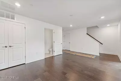 46 Mariveles Way, Tinton Falls, NJ 07724 - Photo 28