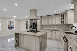 537 S Atlantic Ave, Aberdeen Township, NJ 07747 - Photo 26