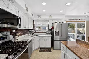 138 Washington Ave, South Amboy, NJ 08879 - Photo 18