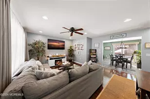 923 Tappan St, Forked River, NJ 08731 - Photo 2