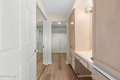 300 Ocean Avenue #D5, Long Branch, NJ 07740 - Photo 12