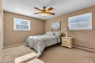 158 Cloverdale Cir, Tinton Falls, NJ 07724 - Photo 30