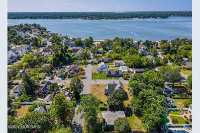 105 Longfellow Avenue, Toms River Township, NJ 08753 - Photo 34