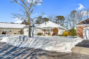 95 Golden Seasons Dr, Lakewood, NJ 08701 - Photo 24