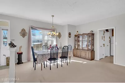 95 Golden Seasons Drive, Lakewood, NJ 08701 - Photo 6