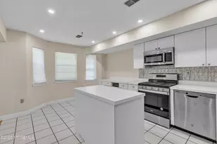 2106 Grassy Hollow Dr, Toms River Township, NJ 08755 - Photo 4