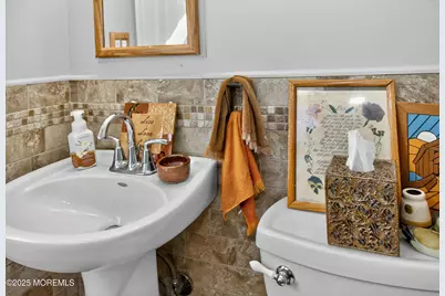 20 Galway Drive, Hazlet Township, NJ 07730 - Photo 18