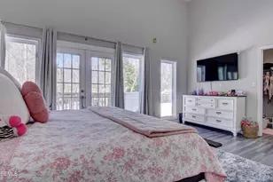 274 N Bath Ave, Long Branch, NJ 07740 - Photo 14