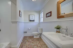 39 E River Rd, Rumson, NJ 07760 - Photo 22