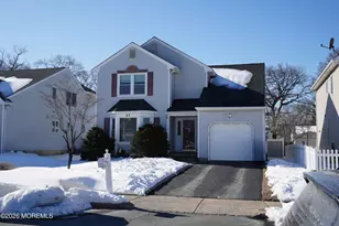 67 Essex Ave, Hazlet Township, NJ 07734 - Photo 2