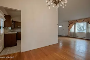 19 Meadow Dr, Tinton Falls, NJ 07724 - Photo 8