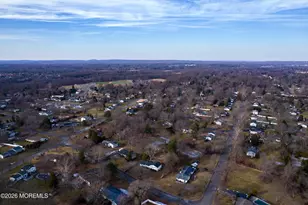 19 Meadow Dr, Tinton Falls, NJ 07724 - Photo 44