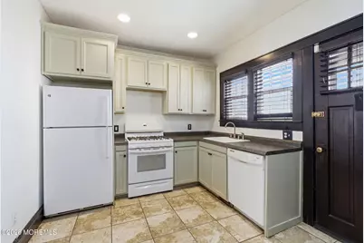 9 Norwood Court, West Long Branch, NJ 07764 - Photo 10