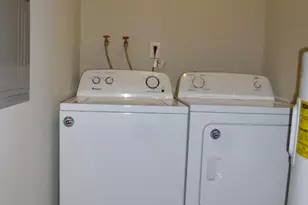 127A Amberly Dr, Manalapan Township, NJ 07726 - Photo 20