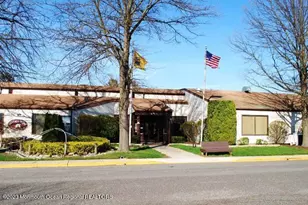 127A Amberly Dr, Manalapan Township, NJ 07726 - Photo 22