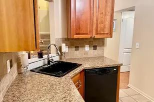 252 Sunshine Ct, Englishtown, NJ 07726 - Photo 6