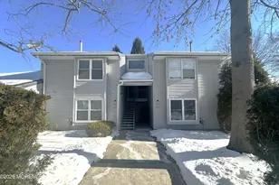 252 Sunshine Ct, Englishtown, NJ 07726 - Photo 1