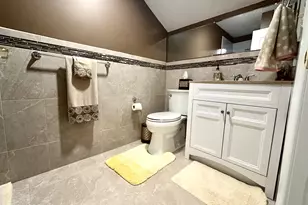 252 Sunshine Ct, Englishtown, NJ 07726 - Photo 22