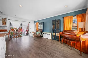 11 Poplar Ave, Hazlet Township, NJ 07734 - Photo 8