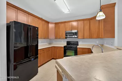 326 Sloan Court, Matawan, NJ 07747 - Photo 12