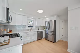 24 Willis Ave, Keansburg, NJ 07734 - Photo 10