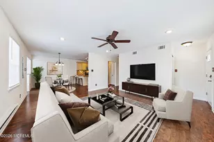 21 Plaza Del Campillo, Freehold, NJ 07728 - Photo 4