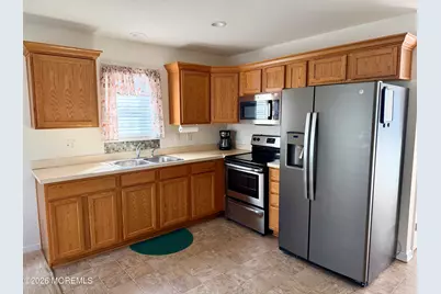 24 Woodland Avenue, Keansburg, NJ 07734 - Photo 8