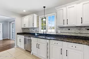 304 Pine St, North Middletown, NJ 07748 - Photo 20