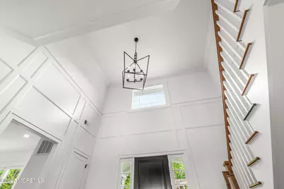 11 Beacon Hill Road, Atlantic Highlands, NJ 07716 - Photo 8