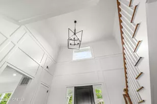 11 Beacon Hill Rd, Atlantic Highlands, NJ 07716 - Photo 8