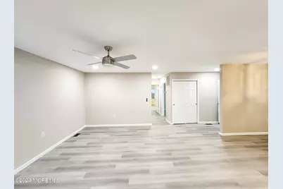 3D John Adams Court, Monroe Township, NJ 08831 - Photo 6